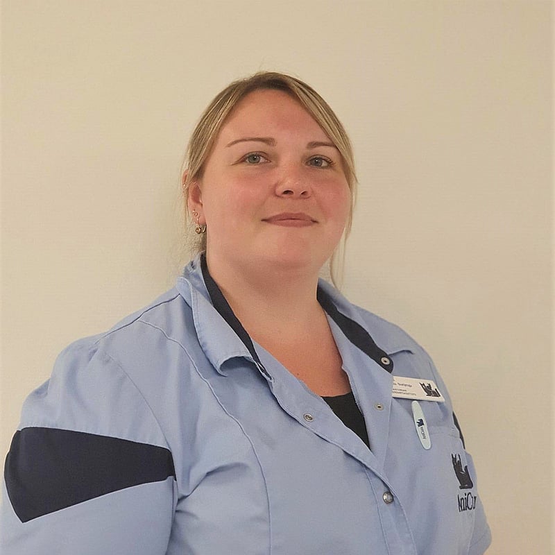 Photo of Ramona Dijkstra-Boeijenga, Paraveterinair